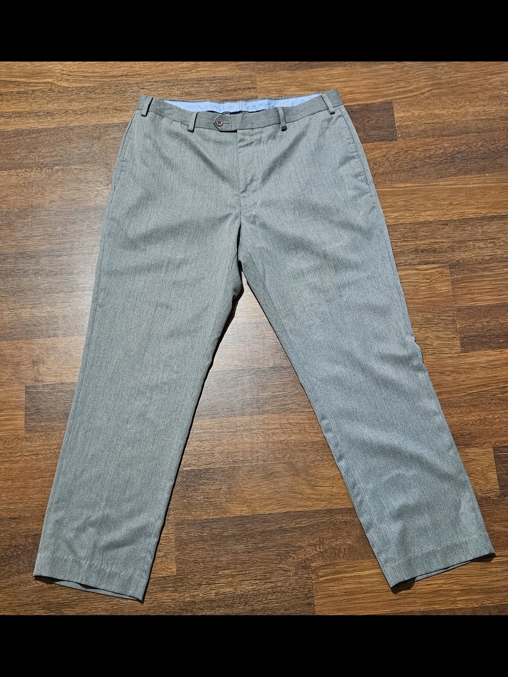 TOMMY HILFIGER mens dress pants SIZE 36x29 COLOR GREY CLD